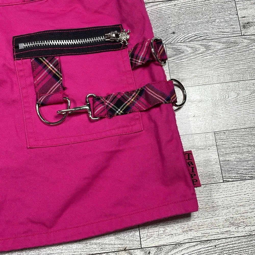 Tripp NYC Hot Pink And Black Skirt GOTH STEAMPUNK - Picture 3 of 6